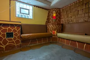 7425 N California Ave, Chicago, IL 60645 - Photo 24