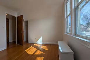 7425 N California Ave, Chicago, IL 60645 - Photo 14