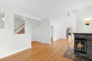 7425 N California Ave, Chicago, IL 60645 - Photo 6