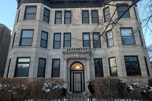 1402 W Belle Plaine Ave, Chicago, IL 60613 - Photo 2