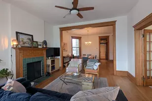 1402 W Belle Plaine Ave, Chicago, IL 60613 - Photo 10