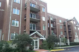 1479 N Milwaukee Ave, Libertyville, IL 60048 - Photo 1