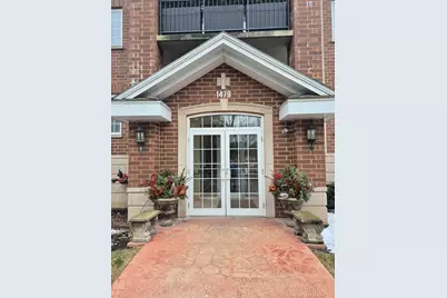 1479 N Milwaukee Avenue #309, Libertyville, IL 60048 - Photo 2