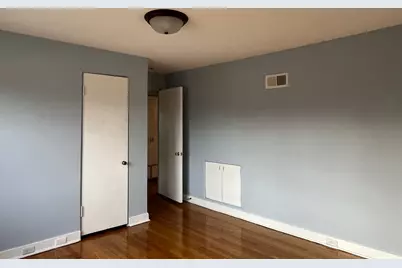 [Address not provided], Maywood, IL 60153 - Photo 14