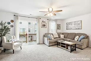 6621 Sassafras Wy, Wonder Lake, IL 60097 - Photo 10