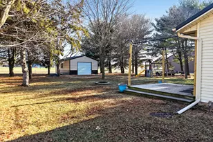 1408 N US Hwy 251, Lostant, IL 61334 - Photo 64