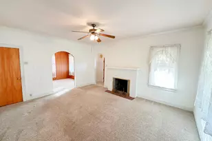 1126 E Main St, Streator, IL 61364 - Photo 4