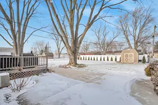 4214 W Josephine Dr, Kankakee, IL 60901 - Photo 2