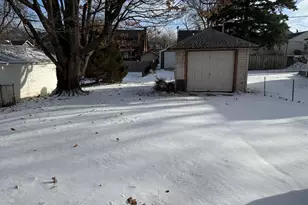 1311 Grant Ave, Rockford, IL 61103 - Photo 16