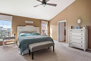 1146 Falcon Ridge Dr, Elgin, IL 60124 - Photo 18