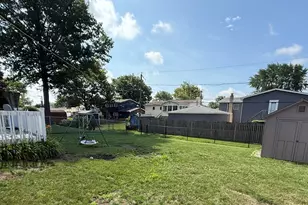 5653 Dover Rd, Oak Forest, IL 60452 - Photo 16