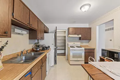 328 Woodbury Court #B1, Schaumburg, IL 60193 - Photo 8