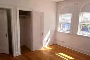 4808 W Barry Ave, Chicago, IL 60641 - Photo 8