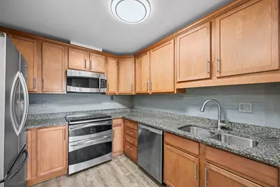 190 S Wood Dale Road #704, Wood Dale, IL 60191 - Photo 6