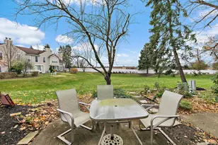 1113 Regency Ct, Schaumburg, IL 60193 - Photo 22