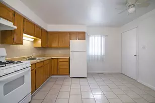 21634 Gailine Ave, Sauk Village, IL 60411 - Photo 10