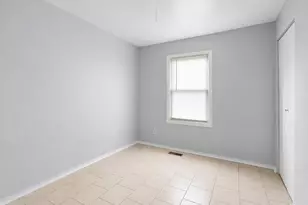21634 Gailine Ave, Sauk Village, IL 60411 - Photo 8