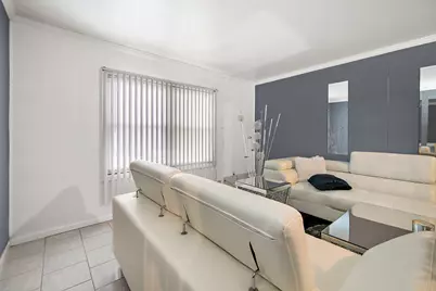 21634 Gailine Avenue, Sauk Village, IL 60411 - Photo 6