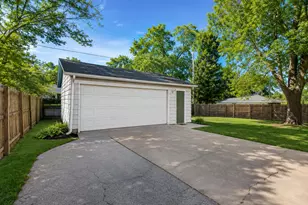 21634 Gailine Ave, Sauk Village, IL 60411 - Photo 2