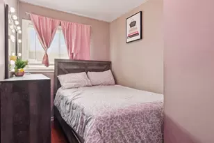 2124 Halsey Dr, Des Plaines, IL 60018 - Photo 18