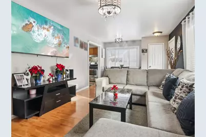 2124 Halsey Drive, Des Plaines, IL 60018 - Photo 8