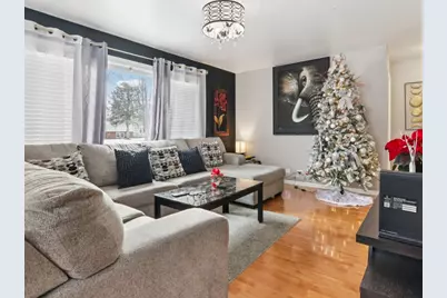 2124 Halsey Drive, Des Plaines, IL 60018 - Photo 6