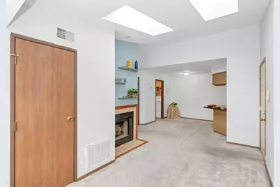 1337 E Wyndham Circle #208, Palatine, IL 60074 - Photo 6