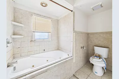 5830 W Race Avenue, Chicago, IL 60644 - Photo 18