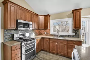 880 Stevens Creek Ln, Forsyth, IL 62535 - Photo 16
