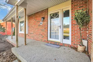 880 Stevens Creek Ln, Forsyth, IL 62535 - Photo 6