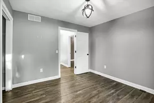 880 Stevens Creek Ln, Forsyth, IL 62535 - Photo 34