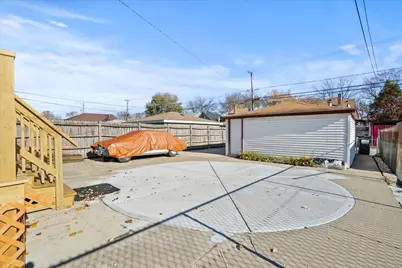 11051 S Avenue D, Chicago, IL 60617 - Photo 10