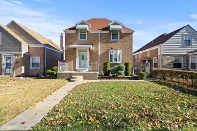 11051 S Avenue D, Chicago, IL 60617 - Photo 1