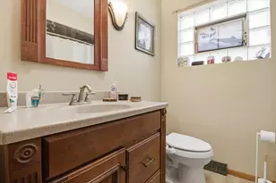 5363 N Mont Clare Ave, Chicago, IL 60656 - Photo 14