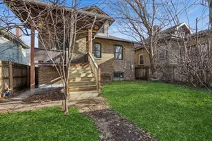 6714 N Ashland Ave, Chicago, IL 60626 - Photo 24