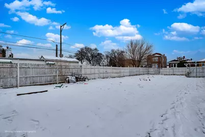 5918 S Albany Avenue, Chicago, IL 60629 - Photo 4