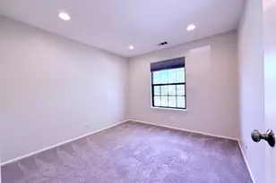 70 Margate Ct, Schaumburg, IL 60193 - Photo 18