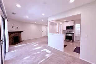 70 Margate Ct, Schaumburg, IL 60193 - Photo 6