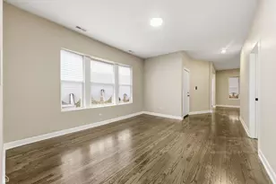 8044 S Peoria St, Chicago, IL 60620 - Photo 20