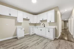 8044 S Peoria St, Chicago, IL 60620 - Photo 24