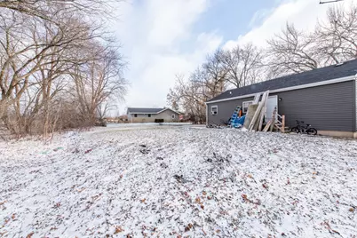 12298 W Paddock Avenue, Beach Park, IL 60087 - Photo 12