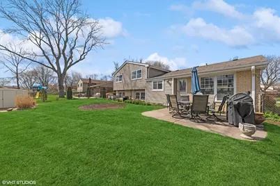 711 E Hackberry Drive, Arlington Heights, IL 60004 - Photo 20