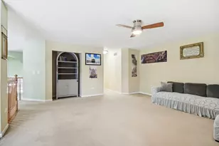 2930 Kelly Dr, Elgin, IL 60124 - Photo 24