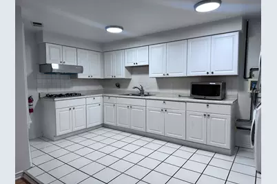 240 W 31st Street #2W, Chicago, IL 60616 - Photo 2