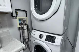 240 W 31st St, Chicago, IL 60616 - Photo 8