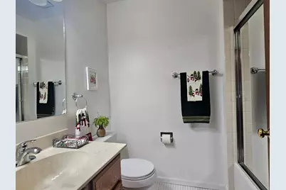 230 Windsor Lane #A, Willowbrook, IL 60527 - Photo 12