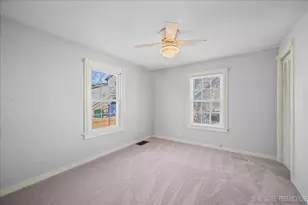 611 Carlson St, Sycamore, IL 60178 - Photo 10