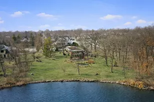 720 South St, Barrington, IL 60010 - Photo 2