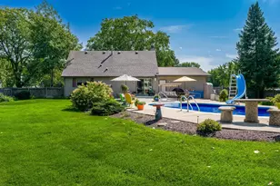 11748 Cedarbrook Rd, Roscoe, IL 61073 - Photo 46