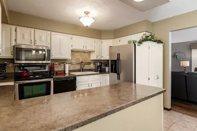 11748 Cedarbrook Road, Roscoe, IL 61073 - Photo 14